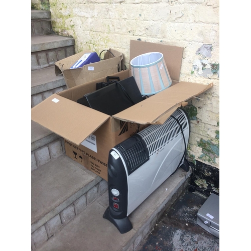 182 - MIXED LOT: ELECTRIC HEATER, CASED BLACK & DECKER ELECTRIC JIGSAW, OUTDOOR LIGHTS, DAEWOO VIDEO RECOR... 