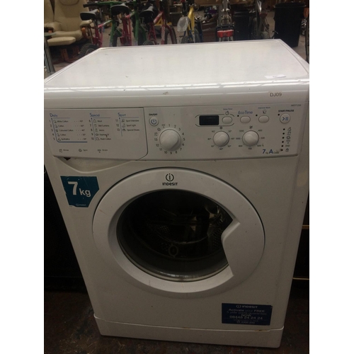 231 - INDESIT (Model IWD71250) 7kg WASHING MACHINE