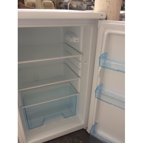 237 - WHITE LEC A+ UNDER COUNTER FRIDGE (W/O)