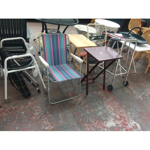 27 - A MIXED LOT OF FOURTEEN ITEMS TO INCLUDE ABLEWORLD WALKING AID, FOLDING CAMPING TABLE, TAURES TWO ST... 