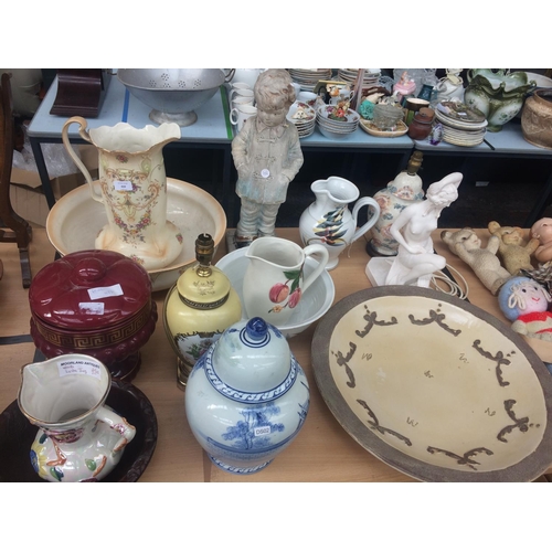 459 - FOURTEEN PIECES OF MIXED CHINA TO INCLUDE: VICTORIAN WATER JUG AND BOWL SET, BLUE AND WHITE ORIENTAL... 