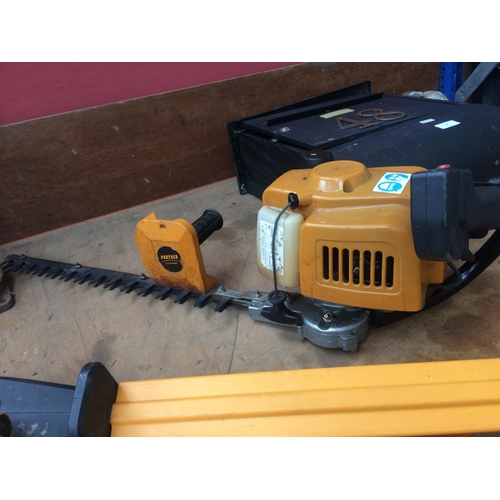 48 - YELLOW PARTNER PETROL HEDGE TRIMMER WITH 20