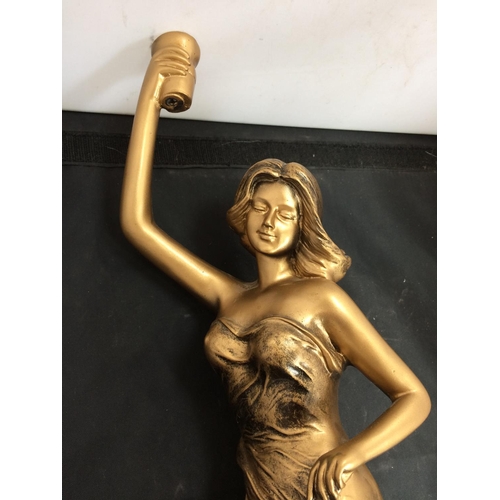 424 - A GILDED LADY FIGURAL TABLE LAMP