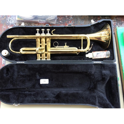 425 - A JUPITER STUDENT TRUMPET WITH VALVE OIL AND CASE