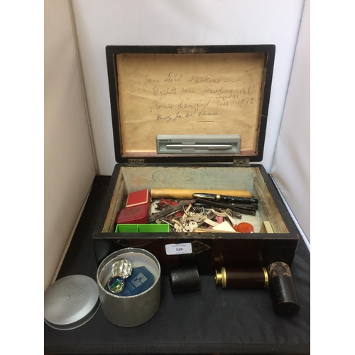 529 - A BOX CONTAINING A MINIATURE TWO DRAWER TELESCOPE, MIXED COINS, KEYS, MEDAL, THREE VINTAGE FOUNTAIN ... 