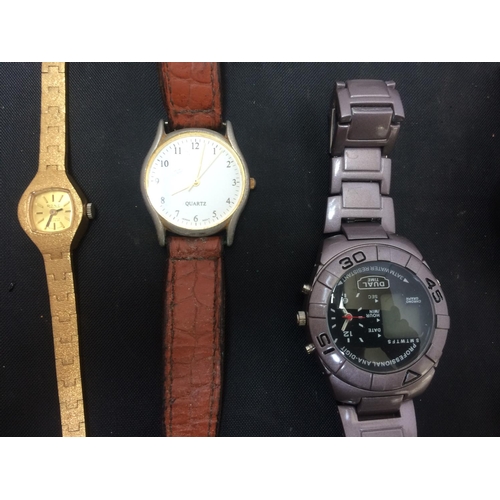 531 - A COLLECTION OF LADIES AND MENS WRISTWATCHES