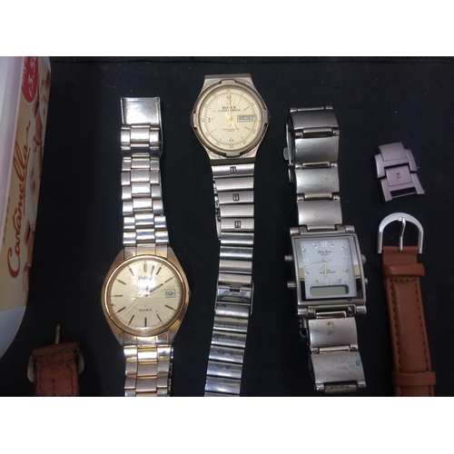 531 - A COLLECTION OF LADIES AND MENS WRISTWATCHES