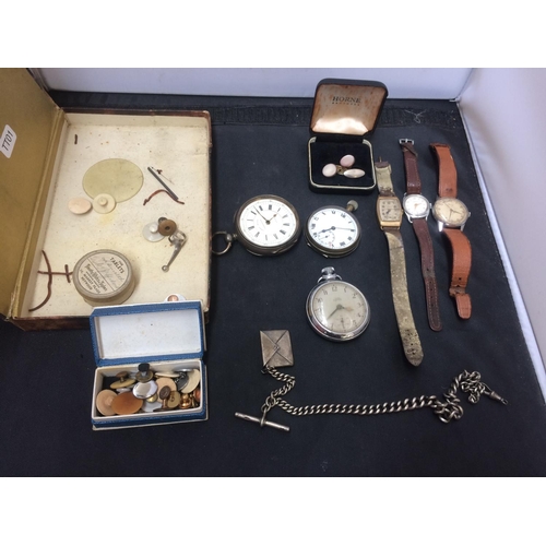 533 - A BOX CONTAINING COLLECTIBLE ITEMS TO INCLUDE A 9CT GOLD GENTS WATCH, VINTAGE ROTARY WATCH, THREE PO... 