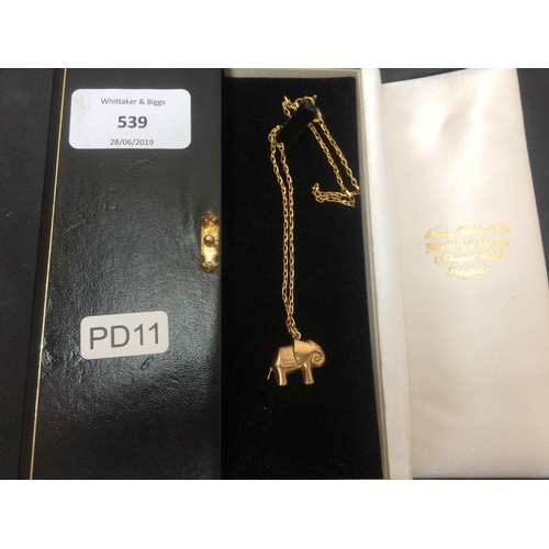 539 - A HALLMARKED SHEFFIELD 9CT GOLD ELEPHANT PENDANT AND CHAIN (WEIGHT 2 GRAMS)