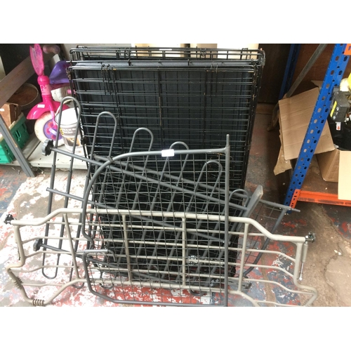 65 - A MIXED LOT TO INCLUDE TWO LARGE BLACK METAL FOLDING DOG CRATES WITH PLASTIC BASES AND THREE CAR DOG... 