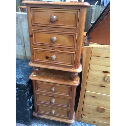 705 - A PAIR OF MODERN PINE BEDSIDE CHESTS OF THREE DRAWERS