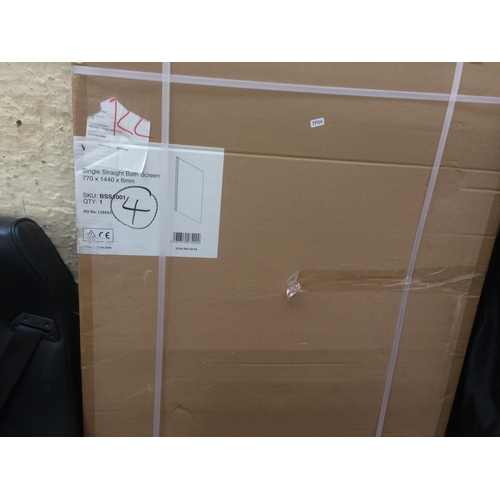 83A - A BOXED NEW SINGLE STRAIGHT BATH SCREEN MEASURING 770 X 1440 X 6MM