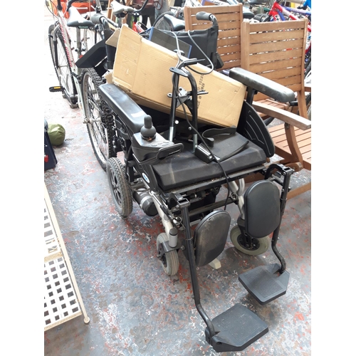 46 - A GREY AND BLACK DAYS ELECTRIC WHEELCHAIR WITH BATTERY AND CHARGER (W/O)