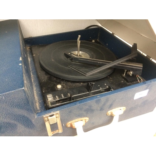 191 - A VINTAGE BSR PORTABLE RECORD PLAYER