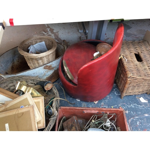 278 - TWO BOXES AND TWO WICKER BASKETS CONTAINING MIXED ITEMS TO INCLUDE METALWARE, ORNAMENTS, SMALL LEATH... 