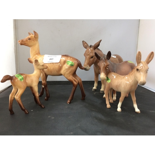 315 - FIVE ITEMS TO INCLUDE THREE BESWICK DONKEYS AND TWO BESWICK DEERS (FEMALE DEER A/F)