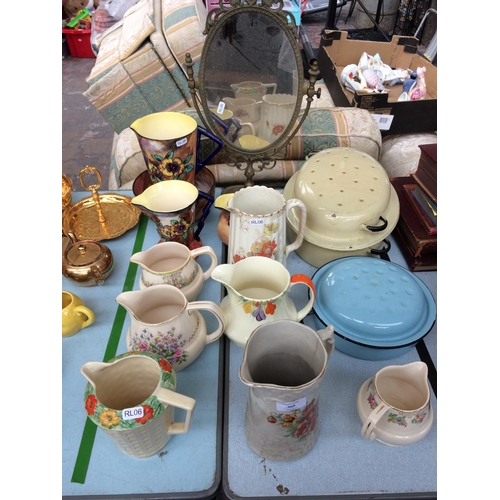 360 - A COLLECTION OF MIXED ITEMS TO INCLUDE TEN VARIOUS JUGS, TWO ENAMEL KITCHEN PANS AND A BRASS FRAMED ... 