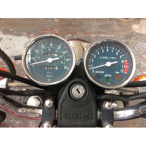 41 - A RED 1996 SUZUKI GN125 SINGLE CYLINDER FOUR STROKE PETROL MOTORCYCLE, MOT 03.07.2020, 18397 MILES, ... 