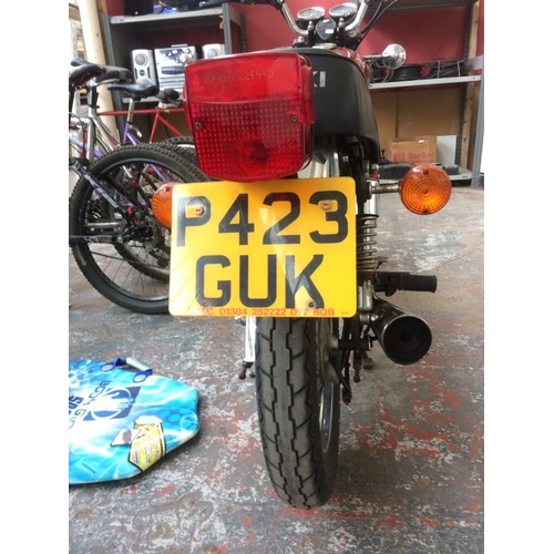 41 - A RED 1996 SUZUKI GN125 SINGLE CYLINDER FOUR STROKE PETROL MOTORCYCLE, MOT 03.07.2020, 18397 MILES, ... 