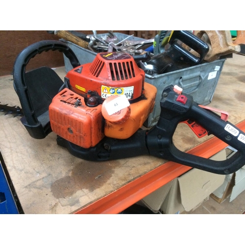 61 - A RED AND BLACK TANAKA MODEL 2520S PETROL HEDGE TRIMMER WITH 28