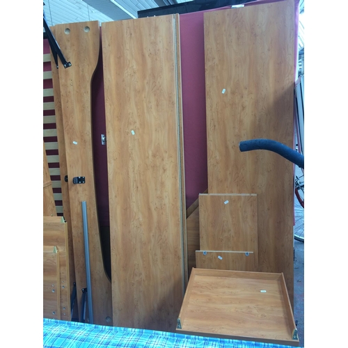 681 - A GOOD QUALITY MODERN GAUTIER BEDROOM SUITE COMPRISING OF BED, WARDROBES, DESK, BEDSIDE CHEST ETC.