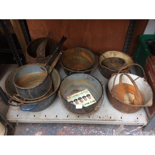 72 - A LARGE QUANTITY OF CAST IRON AND ENAMEL JAM PANS, BOWLS AND COOKING PANS