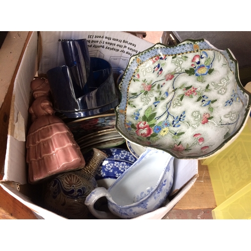 117 - A LARGE MIXED LOT TO INCLUDE BOOKS, POTTERY, WICKER WASHING BASKET, FUJI FILM DIGITAL CAMERA ETC