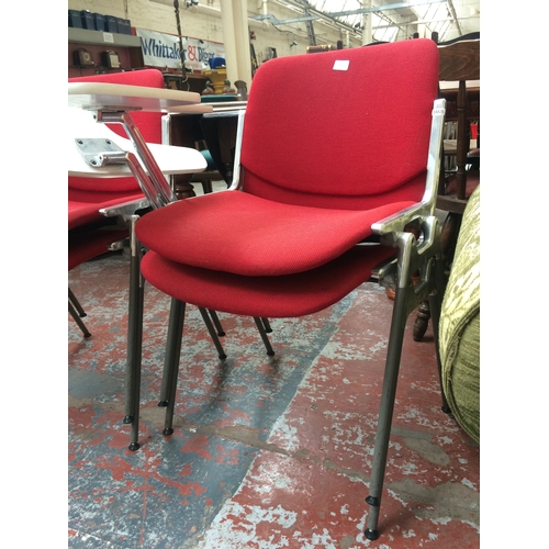 657 - FIVE GOOD QUALITY VINTAGE CASTELLI RED AND ALUMINIUM OFFICE CHAIRS