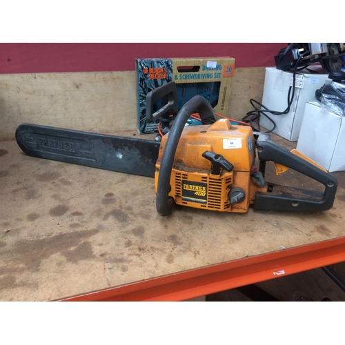 36 - A BLACK AND YELLOW PARTNER 400 PETROL CHAINSAW WITH 18