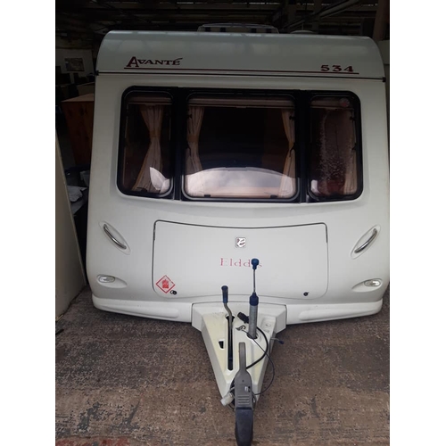 19 - A WHITE 2006/07 ELDDIS AVANTE 534 TWO WHEELED CARAVAN, FOUR BIRTH WITH FIXED DOUBLE BED, EXCELLENT P... 