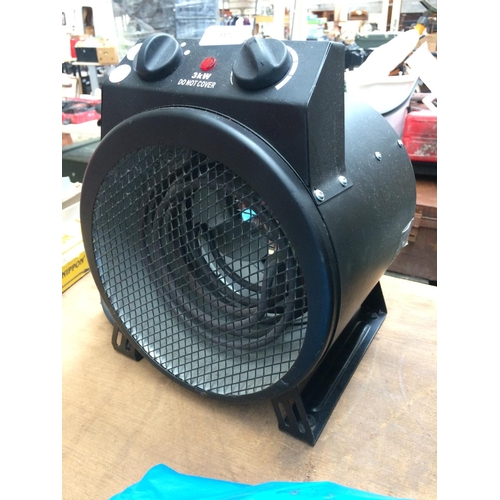 117 - A BLACK SIP 3 KILOWATT TURBO FAN HEATER (W/O)