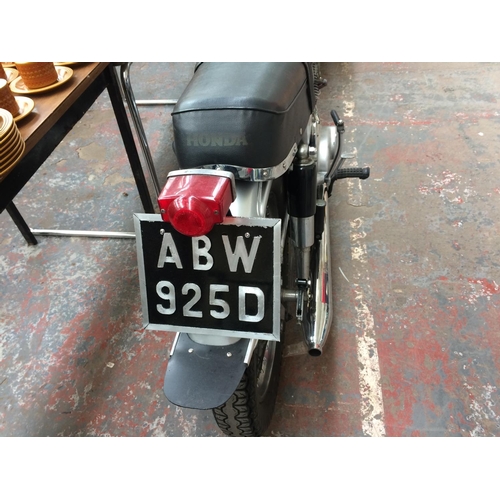 40 - A 1966 HONDA CB160 FOUR STROKE TWIN MOTORCYCLE, FOUR SPEED GEARBOX, 17253 MILES, IMPORTED FROM AMERI... 