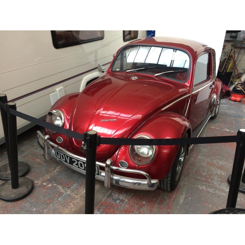 44 - A CLASSIC RED 1971 VW BEETLE 2 DOOR SALOON, 1600CC AIR COOLED PETROL, FOUR SPEED MANUAL GEARBOX, TEN... 