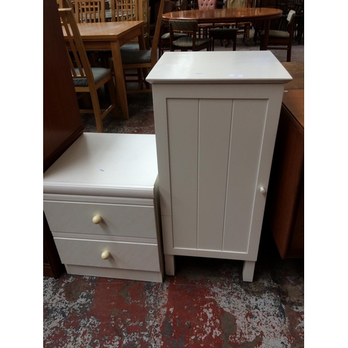 724 - A WHITE LAMINATE BEDSIDE CABINET WITH SINGLE DOOR AND A WHITE LAMINATE BEDSIDE CHEST OF TWO DRAWERS