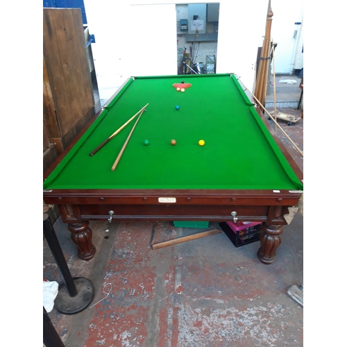 25A - AN EXCELLENT QUALITY VICTORIAN ORME & SONS LTD PROFESSIONAL SIZED MAHOGANY FRAMED SLATE BEDDED SNOOK... 