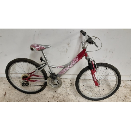 10 - TWO BIKES TO INCLUDE A PINK AND GREY FALCON SAFARI GIRLS MOUNTAIN BIKE WITH FRONT SUSPENSION AND 18 ... 