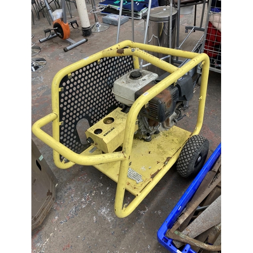 211 - A KARCHER HD 1040 B PETROL PRESSURE WASHER (FOR SPARES)