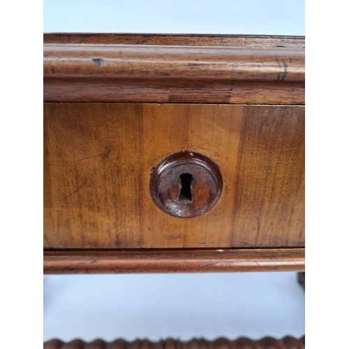 67 - A VICTORIAN WALNUT WRITING TABLE WITH SINGLE DRAWER AND BOBBIN TURNED LEGS AND LOWER BOBBIN STRETCHE... 