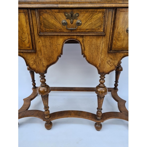 66 - AN EARLY 18TH CENTURY QUEEN ANNE WALNUT CHEST ON STAND WITH HERRINGBONE BANDING TO DRAWERS, SOLID WA... 