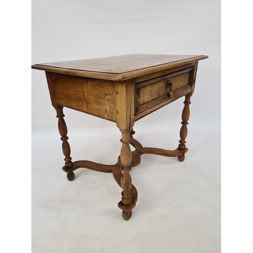 23 - A GEORGIAN OAK HALL TABLE WITH SINGLE DRAWER, X FRAME BASE AND BRASS TEAR DROP HANDLE - MEASURING AP... 