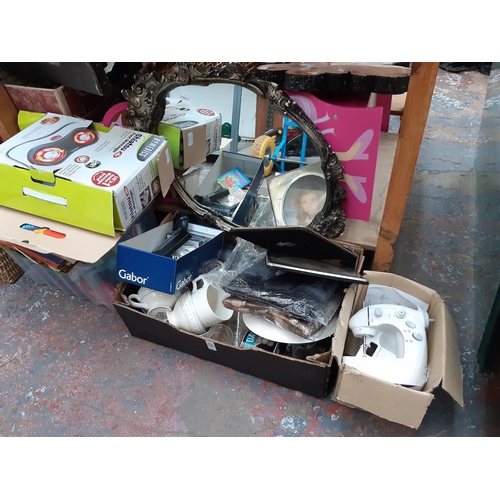 407 - A LARGE MIXED CLEARANCE LOT TO INCLUDE POTTERY, ELECTRICAL ITEMS, WICKERWARE, GLASSWARE, PINE COFFEE... 