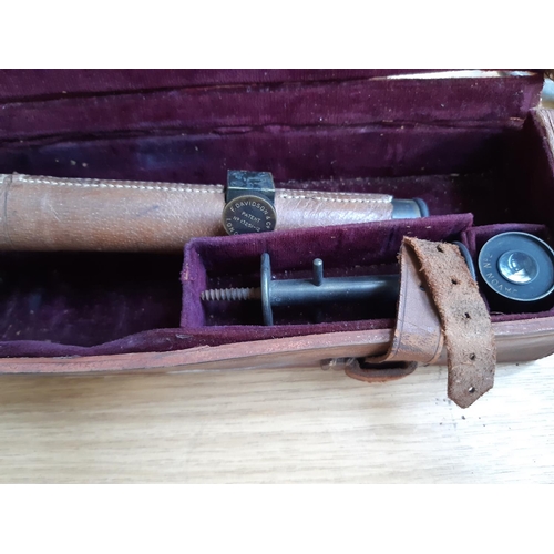 86 - A DAVON NO.2 FIELD MICRO TELESCOPE MADE BY Y.F DAVIDSON & CO. OF LONDON. - PATENT NO. 13251-12. CIRC... 