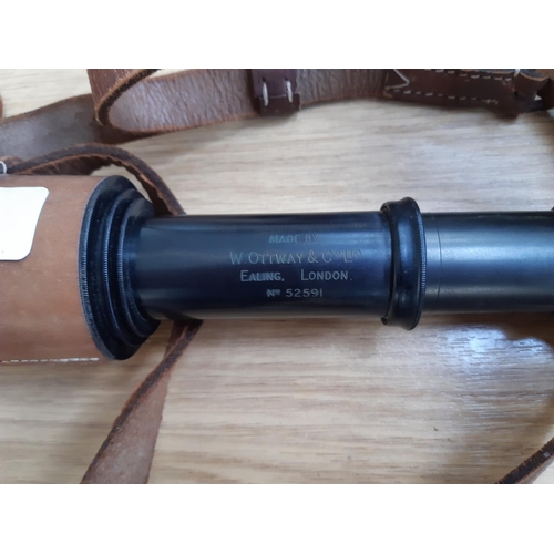 88 - AN EARLY 20TH CENTURY W.OTTWAY & CO. LTD. FOUR DRAW BRASS AND TANNED LEATHER CASED TELESCOPE