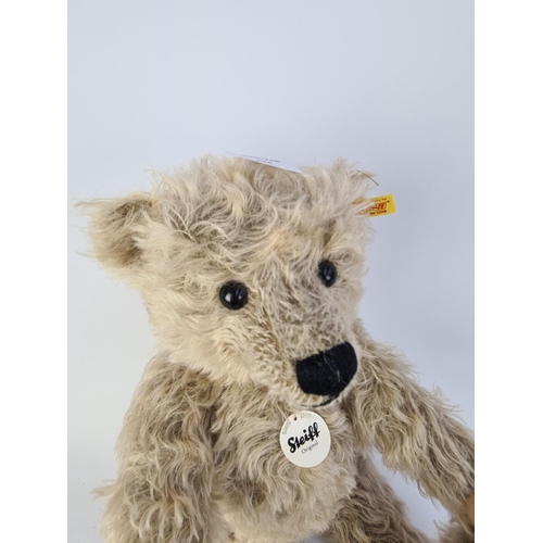 255 - A STEIFF 000454 CARAMEL CLASSIC TEDDY BEAR - MEASURING APPROX. 40CM