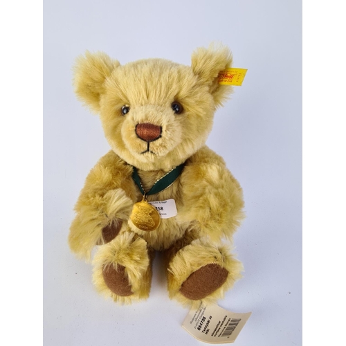 258 - A STEIFF 654756 GENUINE MOHAIR TEDDY BEAR MADE EXCLUSIVELY FOR DANBURY MINT 2001