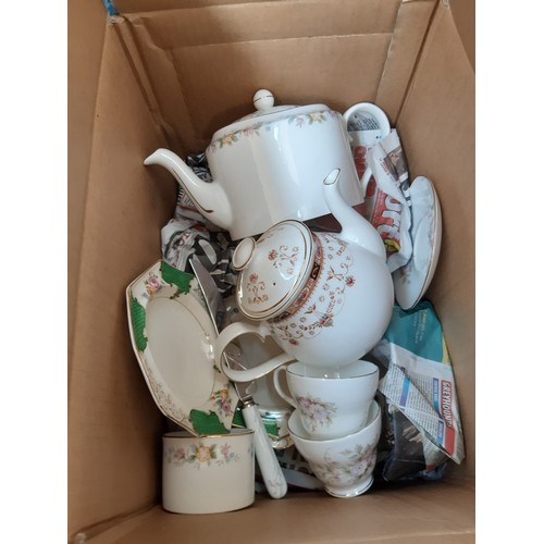 447 - TWELVE BOXES CONTAINING MIXED ITEMS TO INCLUDE MYOTT MEAKIN DINNERWARE, GLASSWARE, VARIOUS CERAMICS,... 