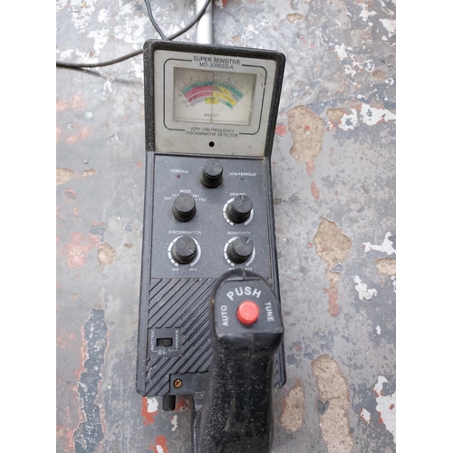 67 - A BLACK SUPER SENSITIVE MD3006SSA METAL DETECTOR