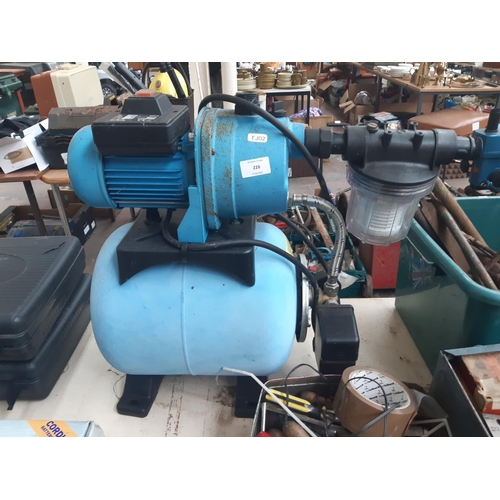 226 - A BLUE CLARKE MODEL BPT600 WATER CISTERN BOOSTER PUMP