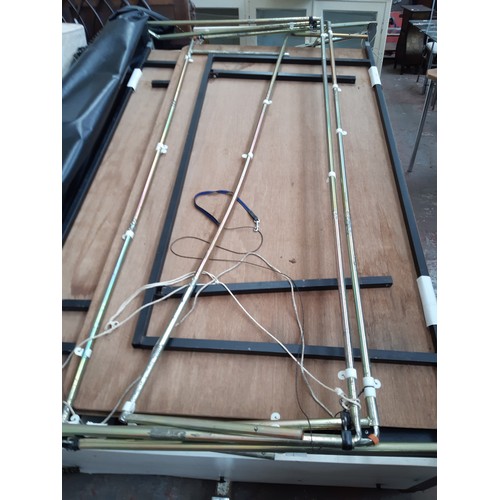 284 - A white Sunseeker Classic trailer tent measuring approx. 6ft 6