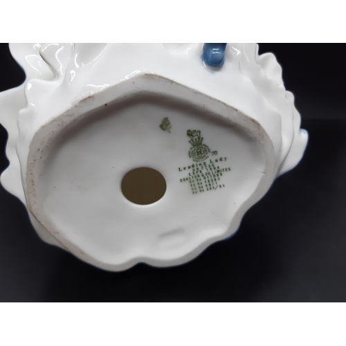 21 - A Royal Doulton 